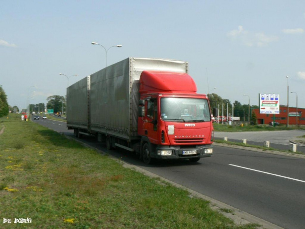 Iveco red