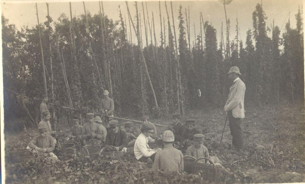 Zdjęcia udostępnione przez Leszka Wojciechowskiego s. Wiktora- nauczyciela ogrodnictwa w szkole na Brzozowej w latach 1913-1914 #Sobieszyn #Brzozowa #LeszekWojciechowski #WiktorWojciechowski