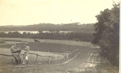 Zdjęcia udostępnione przez Leszka Wojciechowskiego syna Wiktora- nauczyciela ogrodnictwa w szkole na Brzozowej w latach 1913-1914 #Sobieszyn #Brzozowa #WiktorWojciechowski #LeszekWojciechowski