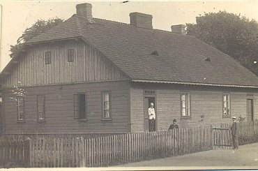 Zdjęcia udostępnione przez Leszka Wojciechowskiego syna Wiktora- nauczyciela ogrodnictwa w szkole na Brzozowej w latach 1913-1914 #Sobieszyn #Brzozowa #WiktorWojciechowski #LeszekWojciechowski
