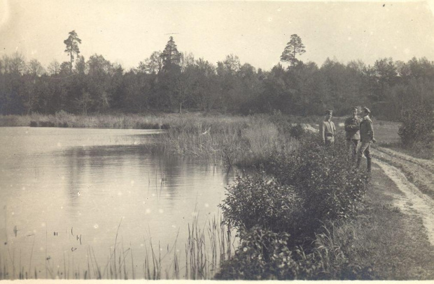Zdjęcia udostępnione przez Leszka Wojciechowskiego syna Wiktora- nauczyciela ogrodnictwa w szkole na Brzozowej w latach 1913-1914 #Sobieszyn #Brzozowa