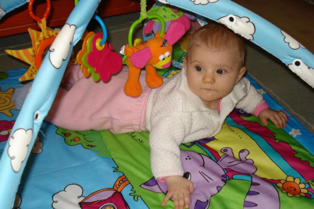 Bo na brzuszku fajnie jest :)