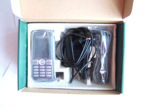 telefon SE 510i wraz z pudełkiem i akcesoriami