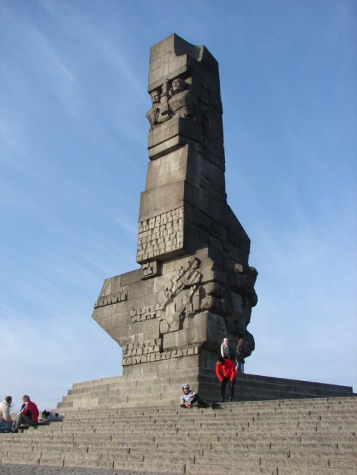 Pomnik Obrońców Wybrzeża: Aga & Wojtek