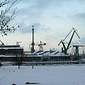 widok od strony parku na stocznię #zima #Gdańsk #stocznia #park