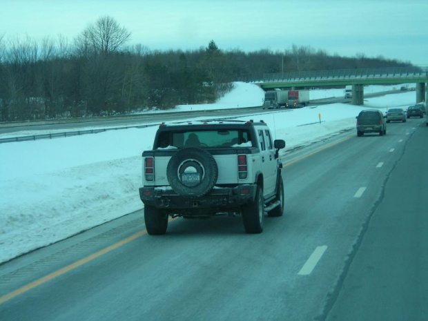 Hummer H2 SUT