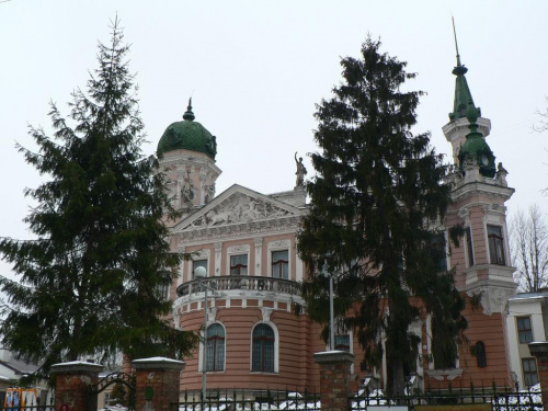 muzeum narodowe-w remoncie-przepiękny budynek:)