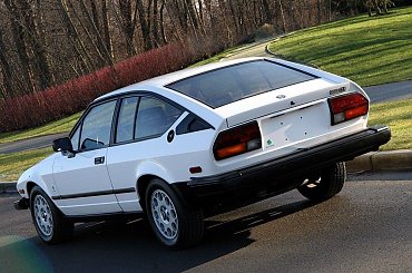 Alfa Romeo Sports Coupe #Autofocus #car #cars #samochod #samochody #alfa #romeo #gtv #gtv6 #coupe #sport #italian #aubomobili #automobile #performance #racing