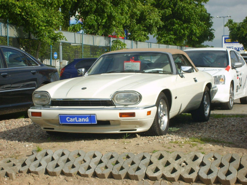 XJS