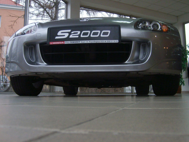 S2000