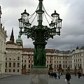 Hradczanskie Namesti- Plac Hradczański. Dość ciekawa latarnia #Praga