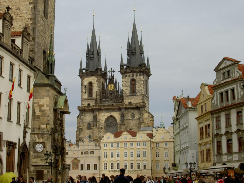 Rynek Staromiejski i Kościół Tyński #Praga