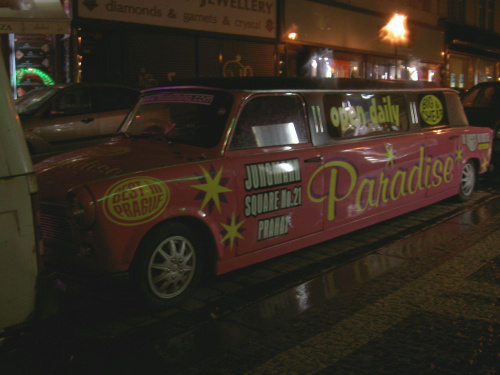 Samochodowa reklama :) #Praga