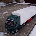 Italeri Volvo FH12 420 Globetrotter XL & Schmitz Reefer Trailer (95% done)