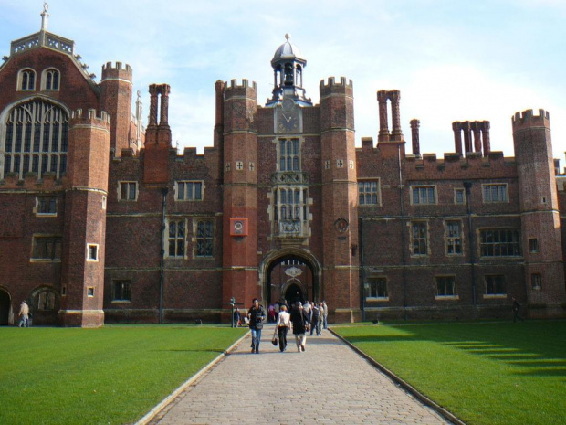 Hampton Court Palace